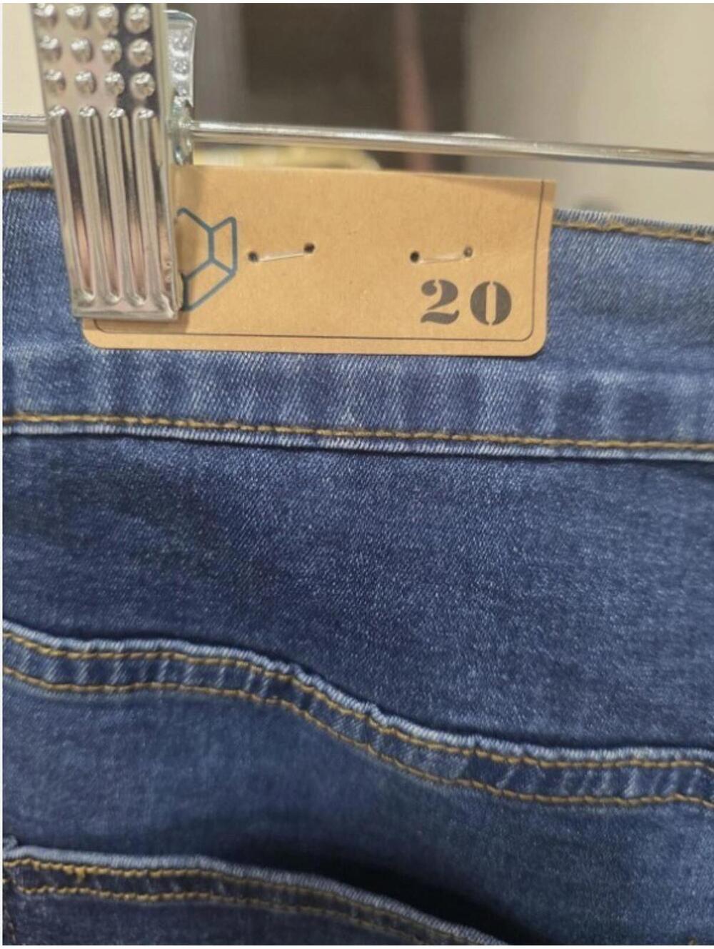 Blue Turtle Plus Jeans - Picture 7 of 15